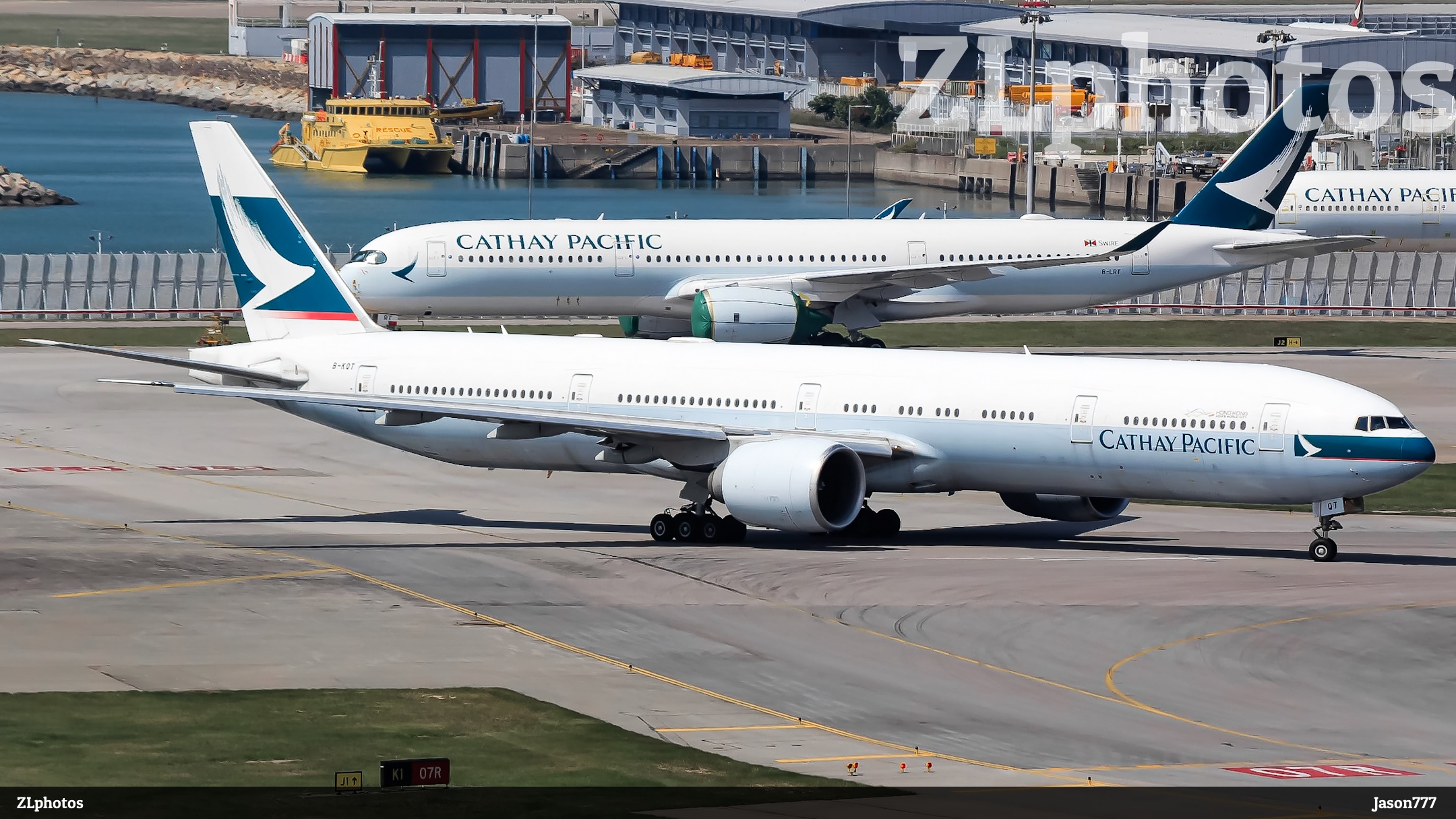 Cathay Pacific old livery